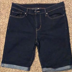 Levi’s denim shorts
